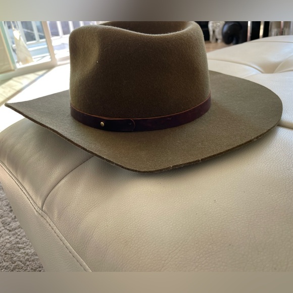 forest green size m/l adjustable wool fedora hat. - Picture 3 of 6